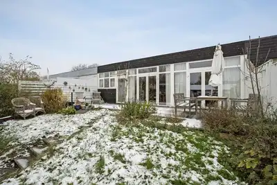 Image de Maison confortable de 2 chambres à.