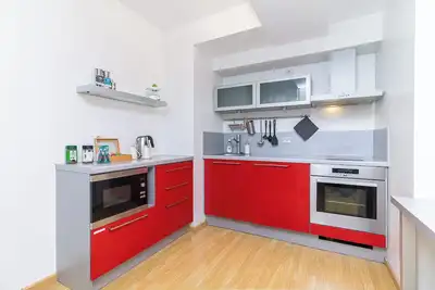 Image de Romantic getaway with equipped kitchen.