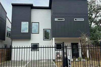 Image de Charming 2-bedroom house with WiFi, Ac in fabulous Houston