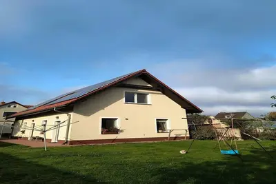 Image de Appartement de vacances avec jardin à Stepnica