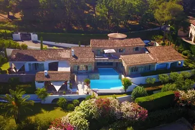 Image de Splendide demeure au coeur de la Côte d'Azur située sur le Golf Royal Mougins