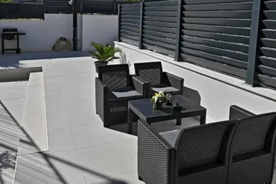 Image de Luxury Slatine Apartments With Terrace and Garden