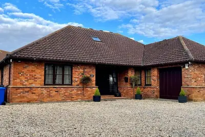 Image de Spacious 6-bedroom house in charming Bedford with WiFi