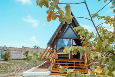 Image de \"Eco-Friendly A-Frame Cabin 10min / Nungwi Beach