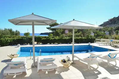 Image de Luxury Villa in the peaceful area of Ferma