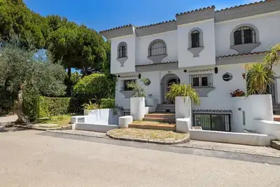 Image de Marbella with Sea View, Shared Pool - 5 Bedrooms