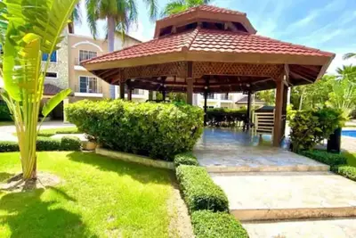 Image de Carey Apartment in Carey Residential, White Sands, 5 Minutes from the Beach.