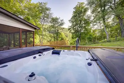 Image de Cozy & intimate cottage w/Luxurious Hot Tub at Blue Ridge Mountains countryside