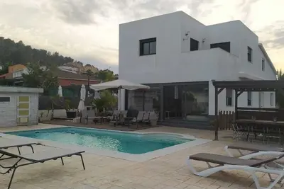 Image de Villa Franz Complete house, near Sitges, with swimming pool and guest house