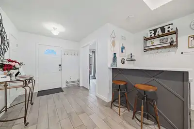 Image de Amazon Riviera. 4-bedroom house with Scenic river view & Florida Room in Foley