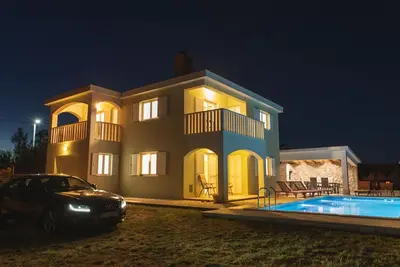 Image de Idyllic Getaway Lovrec Villa with Pool - Five Bedroom Villa with Pool