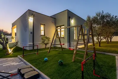 Image de Three Bedroom Villa with Pool