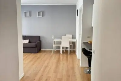 Image de Only 5 min walk from the central station