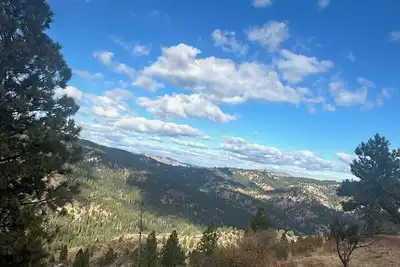 Image de Charming 4-bedroom B&B with near 360 Views & WiFi in the Boise Mountains!