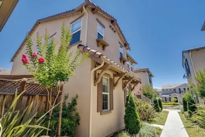 Image de Cozy Gilroy Retreat Near Wineries & Attractions!