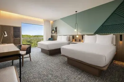 Image de 2 Queen Beds, Courtyard Curacao, Outdoor Pool, Central Willemstad
