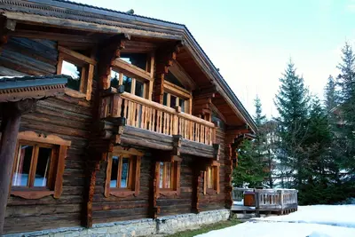 200m des Pistes | Chalet 8p + Jacuzzi Privé