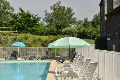 Image de Séjour relaxant | Terrasse et piscine extérieure
