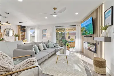 Image de 3-bedroom condo close to beaches with WiFi, pool and fitness room in Bradenton