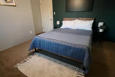 Image de Charming & Cozy 3 Bdr home, your perfect getaway!