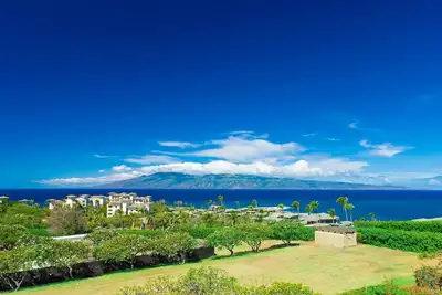Image de Escape to paradise with 180-degree ocean views and magnificent sunsets year-round!