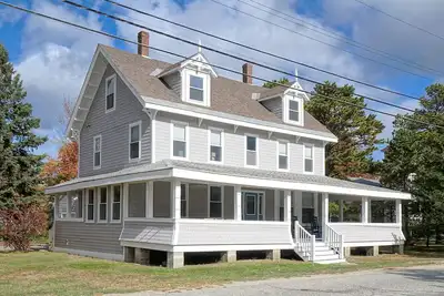 Image de Une chose de rivage par Bayley Vacation Rentals