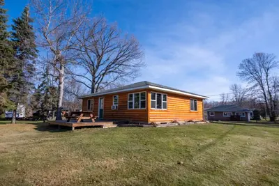 Image de Charming 2-bedroom cabin 6 with WiFi, at Mille Lacs Lake; Appeldoorn's Resort