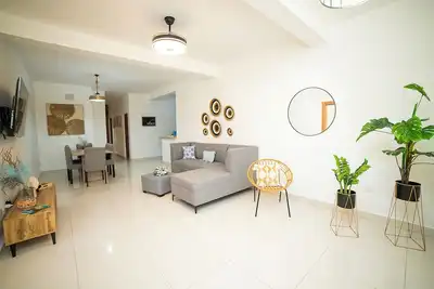 Image de 3-bedroom apartment in fantastic Puerto Plata beach steps away.