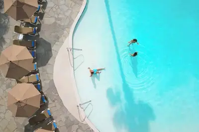 Image de The Tropical 1br - Balcony & Water View\n\n