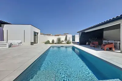 Image de Villa Syrah - Piscine - Boulodrome - Clim