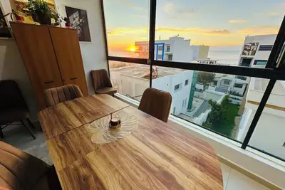 Image de Appartement de luxe vue sur mer.