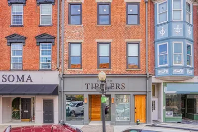 Image de The Addison- Luxury Townhome w/ Rooftop Patio
