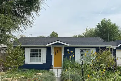 Image de Charming 2-bedroom House - Near Downtown