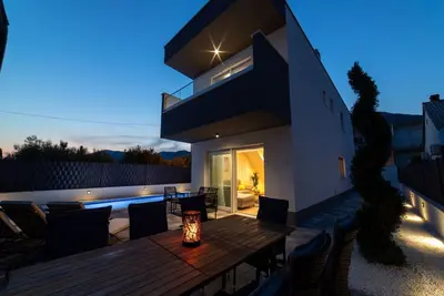 Image de Luxury Kastela Villa with Heated Pool and Lounge Area - Four Bedroom Villa