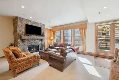 Image de Woodrun Place 18 Two Bedroom Residence
