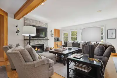 Image de Woodrun Place 22 Three Bedroom Residence