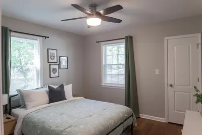 Image de Upscale Memphis Gem