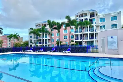 Image de A complete charming 2-bedroom apartment with WiFi, with pool in beautiful Ceiba.
