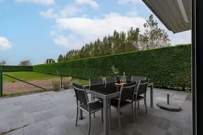 Image de Huswell - Vacation home near beach with parking