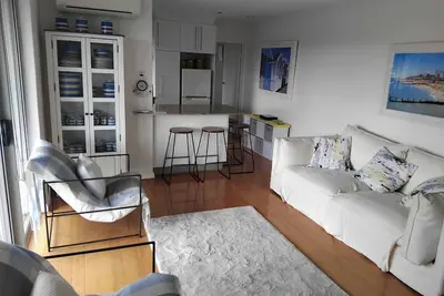 Image de Riverside Escape Cozy 2brm Balcony Views *Applecross\"