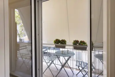 Image de Millerou16-18·Elegant minimal studio in Kerameikos