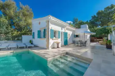 Image de Villa Herdain - Villa Con Piscina Privada