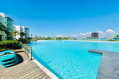 Image de Lindo con gran alberca tipo playa by Gpsrentas