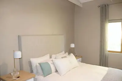 Image de Luxury Getaway in Klein Karoo 2-bedroom at Buffelsklip Game Farm in Van Wyksdorp