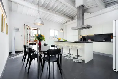 Image de 3bds top location apt with terrace in central florence