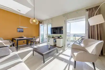 Image de 5-star vacation apartment Dünenlounge between the Baltic Sea and the Bodden