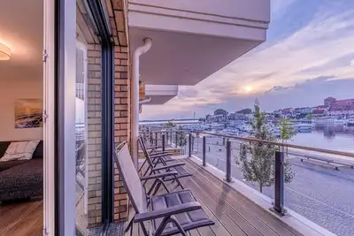 Image de 4-star vacation apartment Müritz Charme in the harbor residence Waren (Müritz)