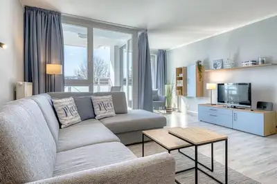 Image de MeerZeit vacation apartment on the pier with balcony in the Baltic Sea resort of Zingst