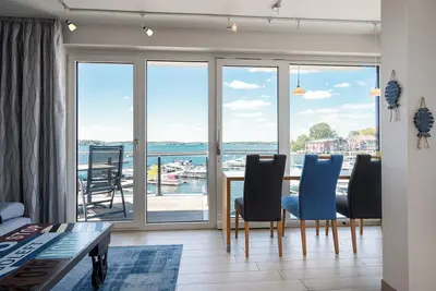 Image de 5-star vacation apartment Panorama Suite in the Hafenresidenz Waren (Müritz)