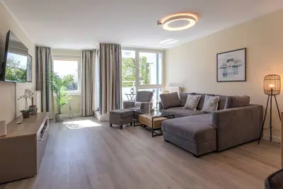 Image de 5-star modernized vacation apartment Godewind at the pier